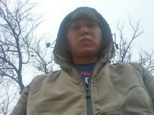  ,   Edward, 32 ,   ,   , c , 