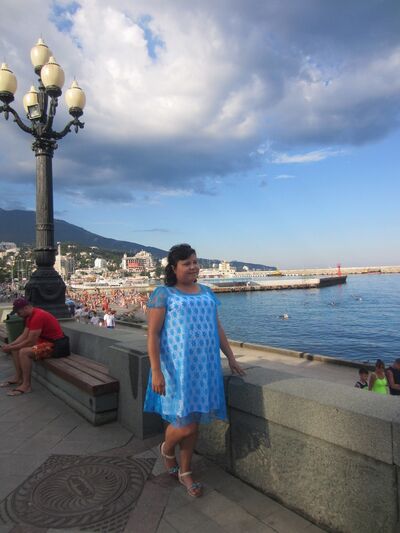  ,   Alina, 38 ,  