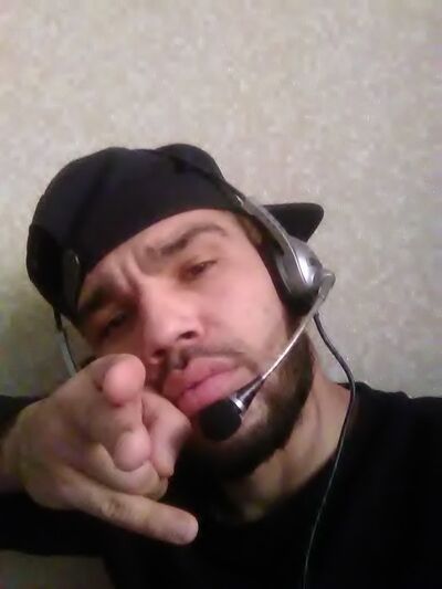  ,   Ratmir, 36 ,  
