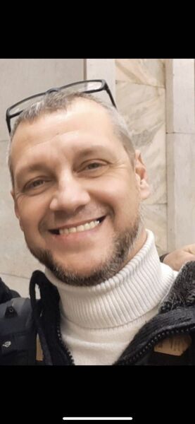  --,   , 44 ,     , c 