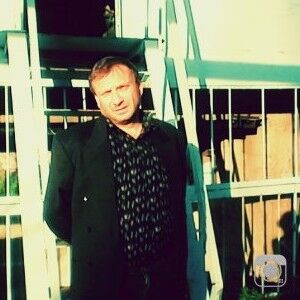  ,   Sasha, 54 ,   