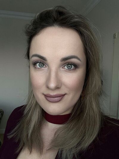  ,   Yana, 34 ,   ,   