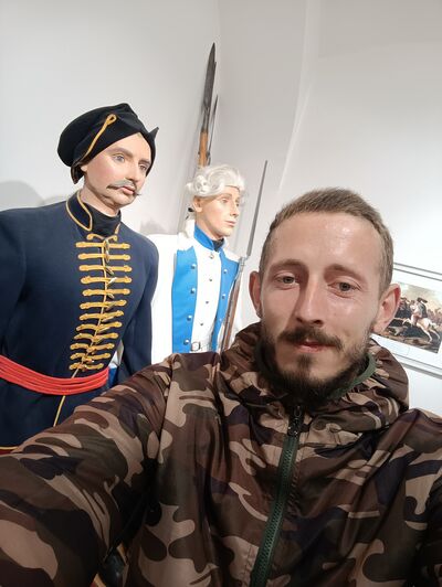  ,   , 28 ,   ,   