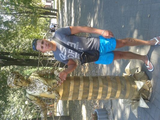  ,   Pavel, 42 ,   ,   , c 