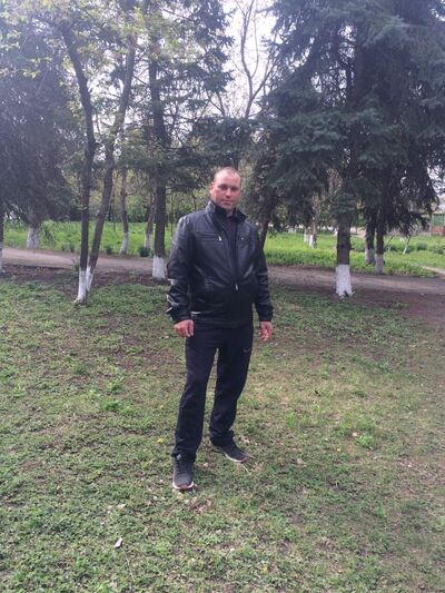  ,   Ivan, 40 ,   ,   