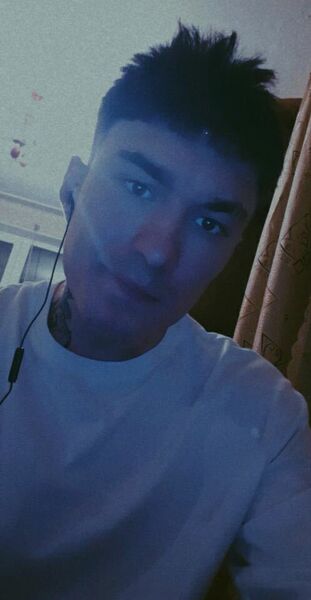  ,   Eric, 25 ,   ,   