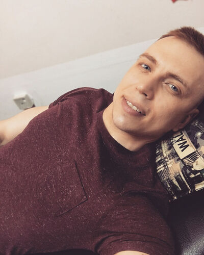  ,   Artem, 37 ,   ,   