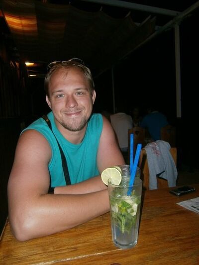  ,   Konstantin, 42 ,   ,   , c 