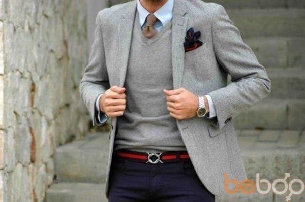  ,   Aibek, 32 ,   