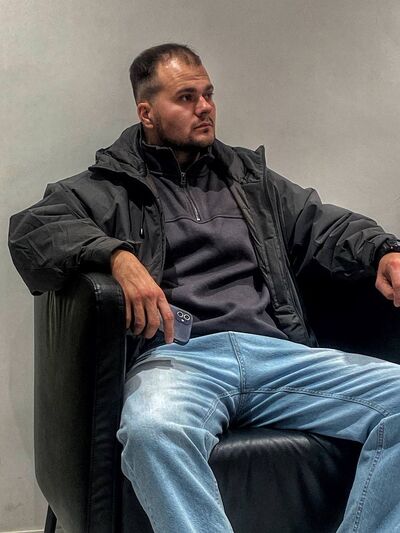  ,   Vlad, 28 ,   ,   