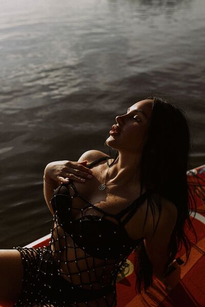  ,   Vera, 25 ,   ,   