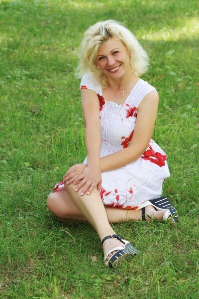  ,   Euphoria, 40 ,   ,   , c 