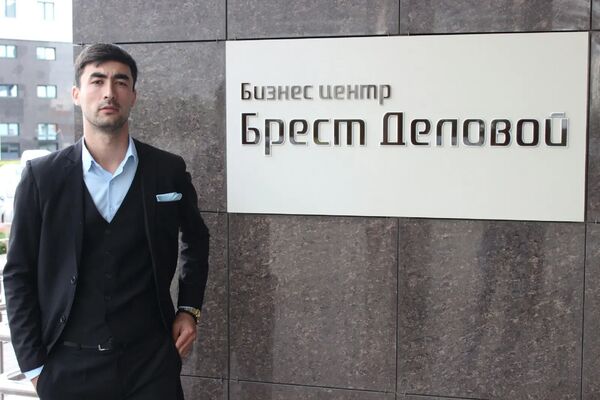  ,   Ruslan, 26 ,   ,   
