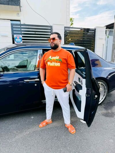  ,   Ferran, 40 ,   ,   