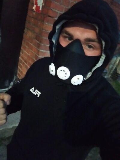 ,   Artem, 26 ,   , 