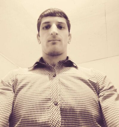  ,   Artyom, 37 ,   ,   
