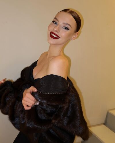  Bielany Wroclawskie,   , 27 ,   ,   