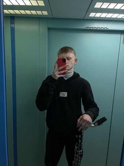  --,   , 19 ,   c 