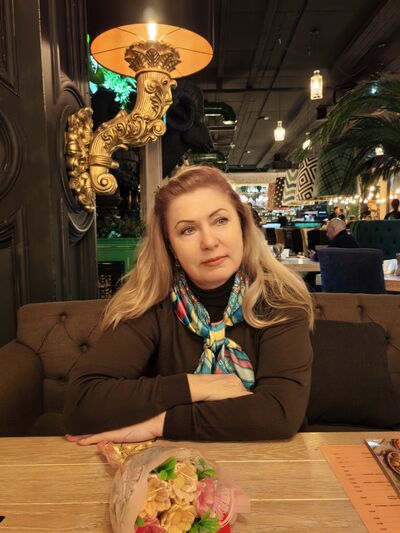  ,   Svetlana, 61 ,   c 