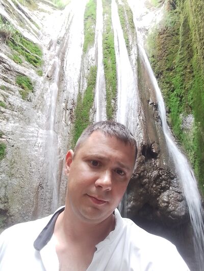  ,   Sergei, 35 ,   