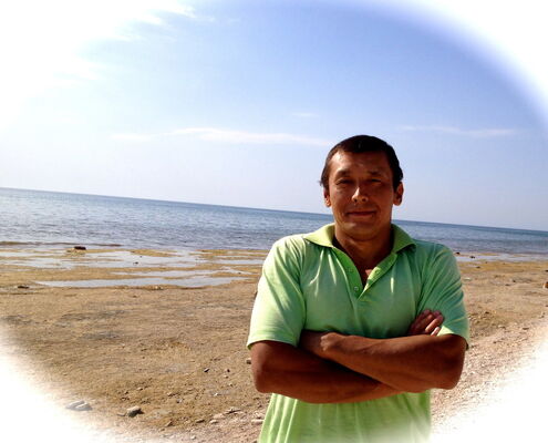  ,   Men, 44 ,     , c 