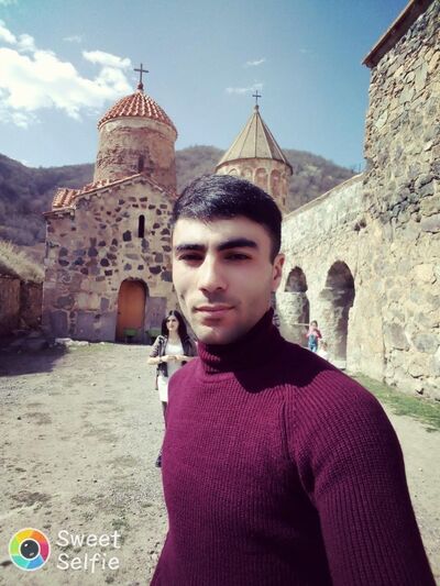  ,   Garnik, 31 ,   ,   , c 