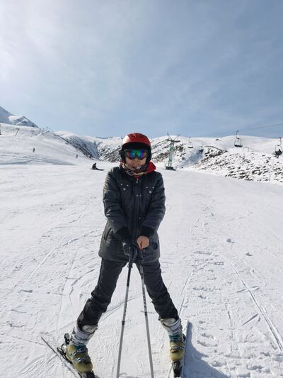  ,   Ailna, 49 ,   c 