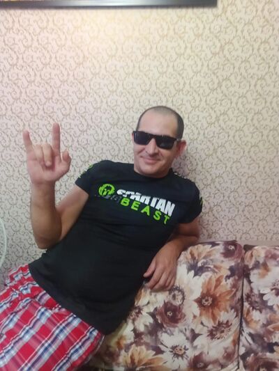 ,   Marin, 41 ,   ,   