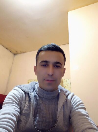  ,   Artur, 40 ,   ,   