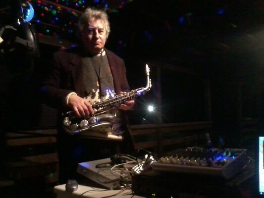  ,   Vlad, 67 ,   ,   , c 