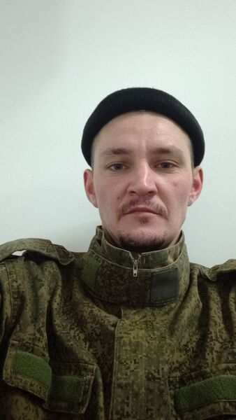  ,   Ivan, 32 ,   ,   