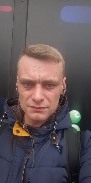  ,   Bohdan, 32 ,   ,   , c 