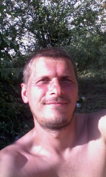  ,   Andrei, 44 ,   