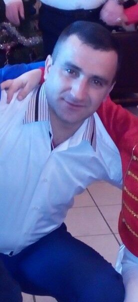  7684226  Arman, 42 ,    