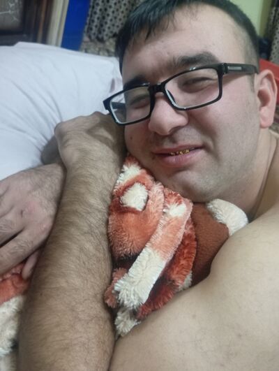  ,   Izzatbek, 29 ,   ,   