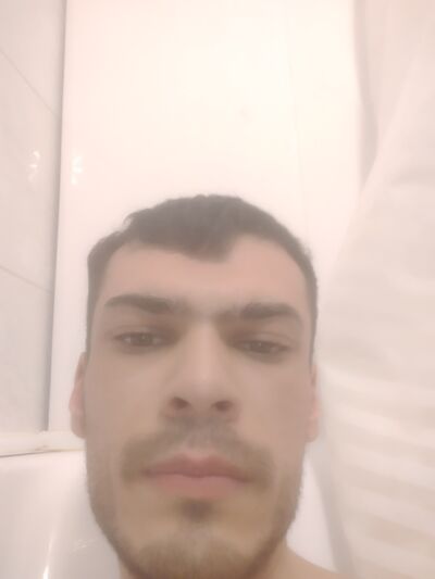 ,   Robert, 28 ,   ,   