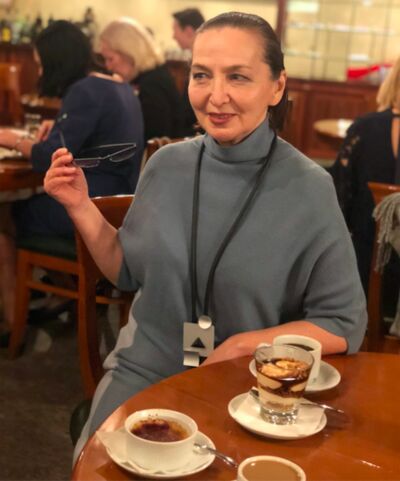 ,   Yana, 65 ,     , c 