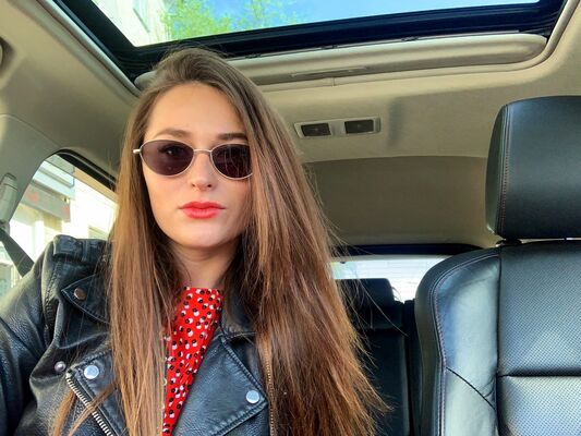  ,   Liza, 25 ,   ,   , 