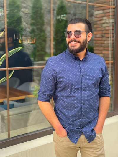  ,   Artur, 28 ,   ,   