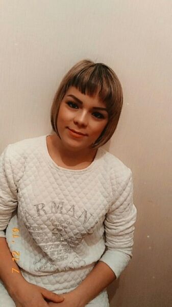  ,   Oksana, 32 ,  