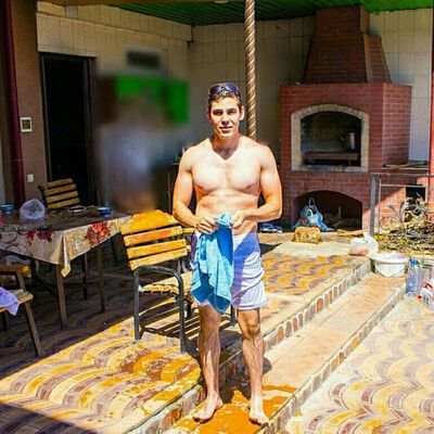  ,   Abbos, 32 ,   ,   , c 