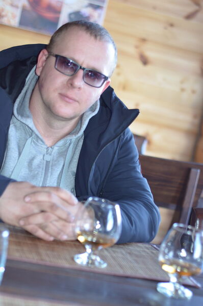  ,   Sancho, 41 ,   