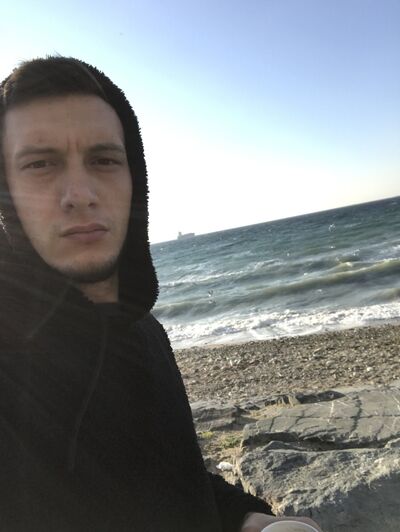  Esenyurt,   Artur, 31 ,   ,   , c , 