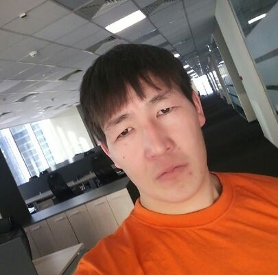  ,   Marat, 32 ,   ,   