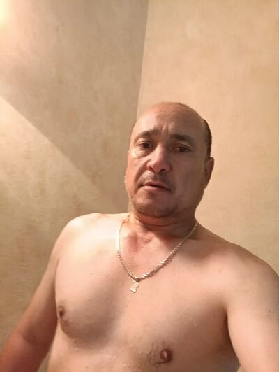  ,   Maksat, 42 ,   ,   