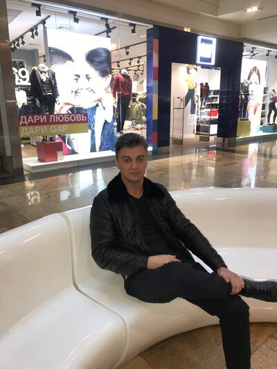  ,   Serj, 46 ,   ,   , c 