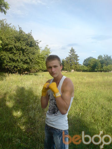  ,   Viktor, 32 ,   ,   , c 