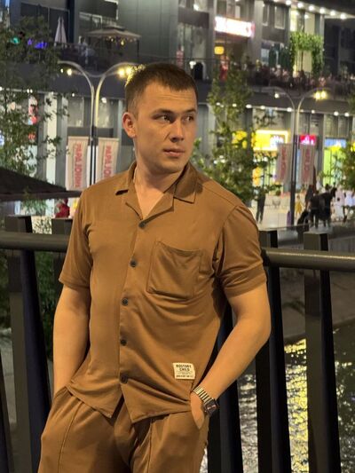  ,   Khusniddin, 25 ,   ,   