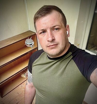  ,   Ewgenij, 33 ,   ,   