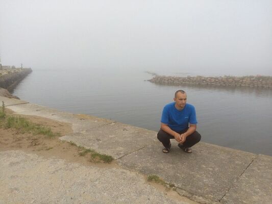  ,   Aleksei, 37 ,   , 